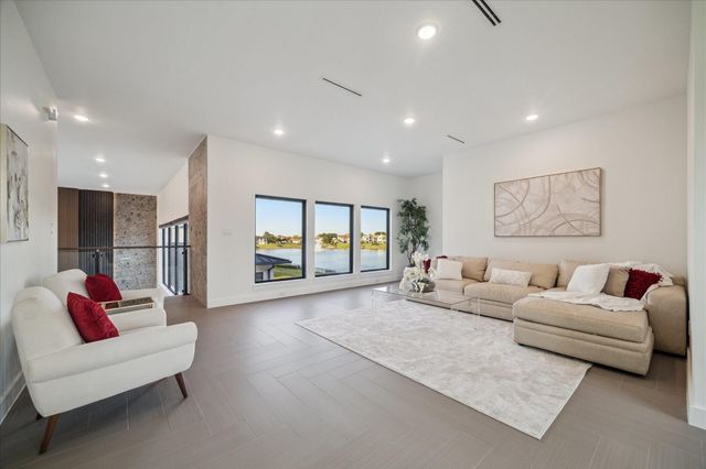 51 St Catherine Way, Richmond, TX 77469