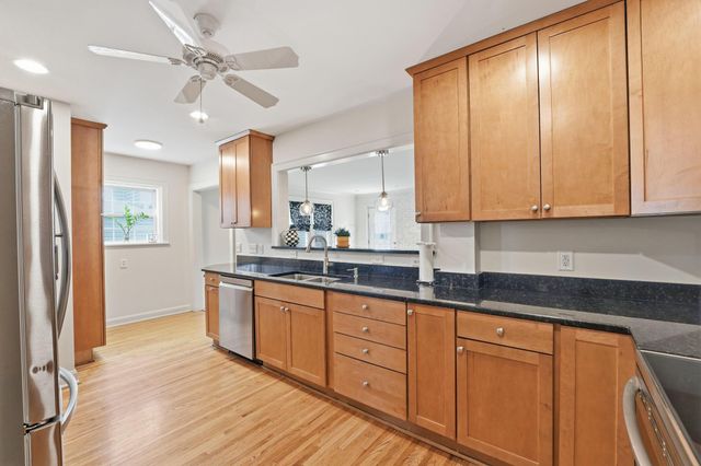 82 S Remington Road, Bexley, OH 43209