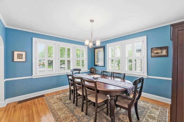 82 S Remington Road, Bexley, OH 43209