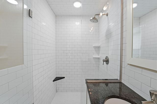 82 S Remington Road, Bexley, OH 43209