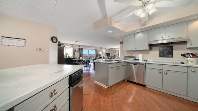 1133 N 7th Street 704, Rochelle, IL 61068