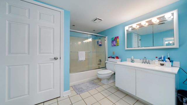 1133 N 7th Street 704, Rochelle, IL 61068