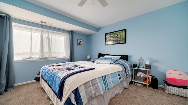 1133 N 7th Street 704, Rochelle, IL 61068