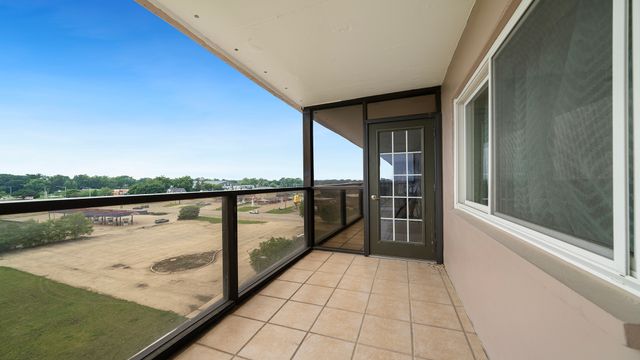 1133 N 7th Street 704, Rochelle, IL 61068