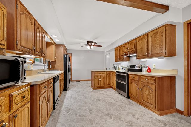 10420 Bradford Road, Avon, IN 46123