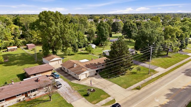 10420 Bradford Road, Avon, IN 46123