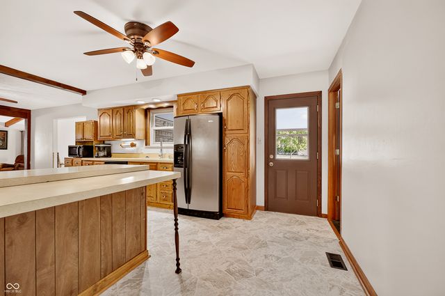 10420 Bradford Road, Avon, IN 46123