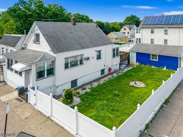 31 7th ave, Paterson City, NJ 07524