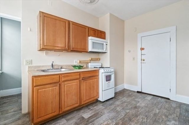 280 Cross 6, Malden, MA 02148