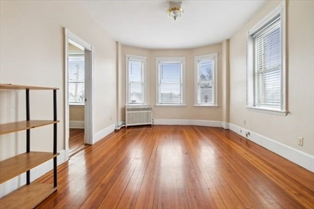 280 Cross 6, Malden, MA 02148