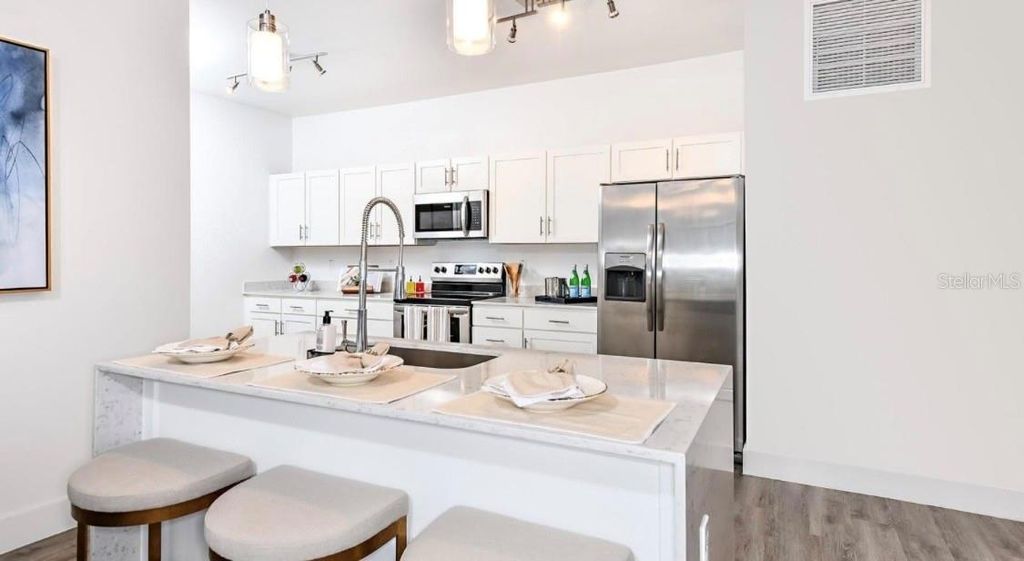 4802 SW 34 PLACE, Gainesville, FL 32608