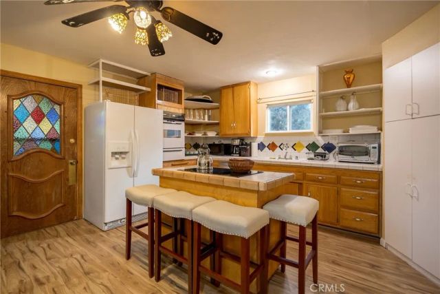 351 Pine Lane, Sugarloaf, CA 92386