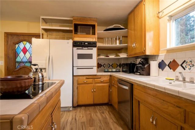 351 Pine Lane, Sugarloaf, CA 92386
