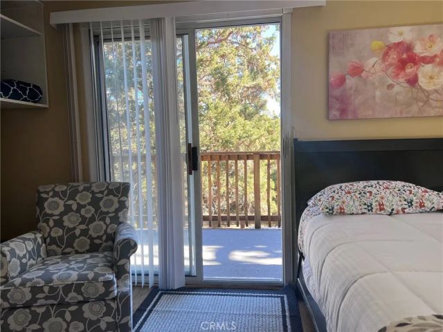 351 Pine Lane, Sugarloaf, CA 92386