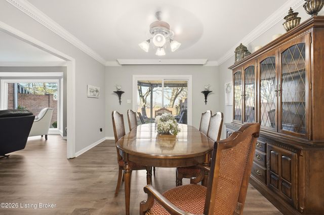 6718 Deep Creek Dr, Prospect, KY 40059