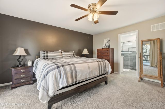 6718 Deep Creek Dr, Prospect, KY 40059