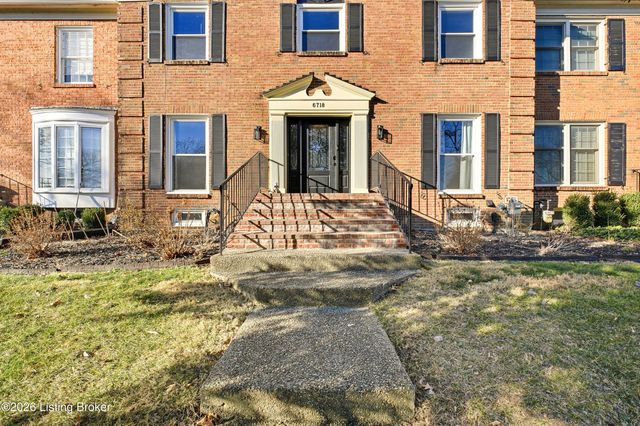 6718 Deep Creek Dr, Prospect, KY 40059