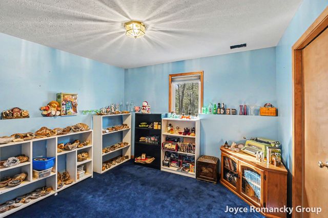 850 W White Lake Drive, Twin Lake, MI 49457