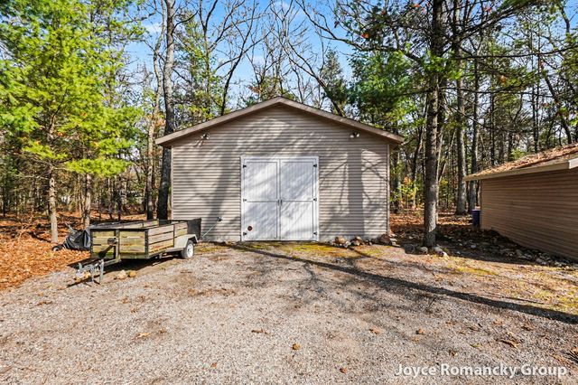 850 W White Lake Drive, Twin Lake, MI 49457