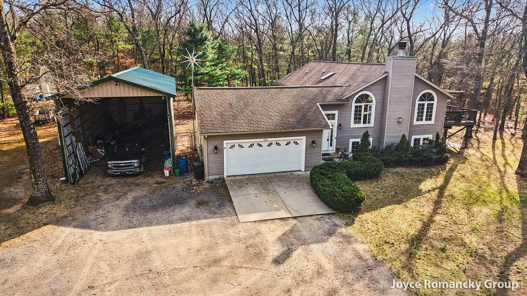 850 W White Lake Drive, Twin Lake, MI 49457