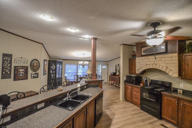 7821 Cr-3409, Chandler, TX 75758