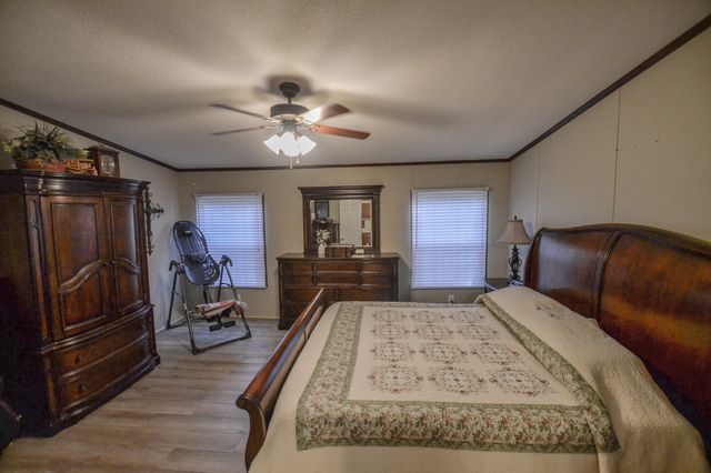 7821 Cr-3409, Chandler, TX 75758