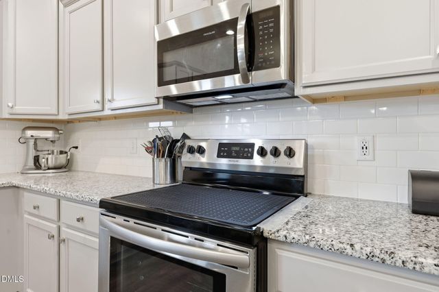 113 Hanover Court, Clayton, NC 27527
