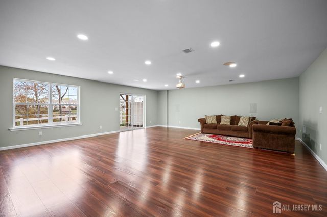 2701 Hayden Court, Monroe, NJ 08831