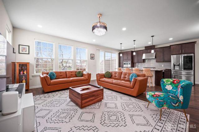 2701 Hayden Court, Monroe, NJ 08831