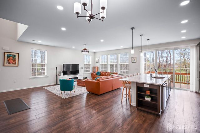 2701 Hayden Court, Monroe, NJ 08831