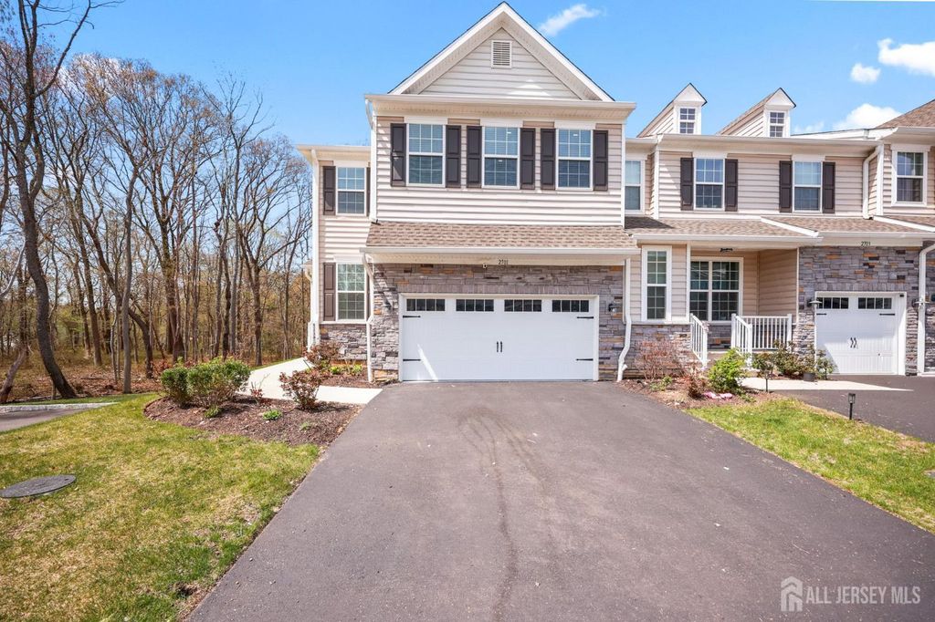 2701 Hayden Court, Monroe, NJ 08831