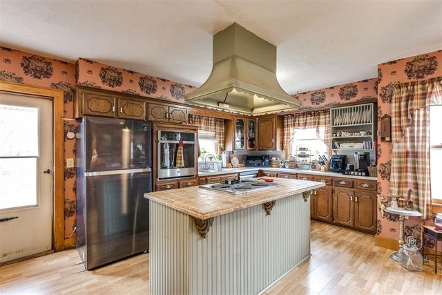 308 S 6th Street, Yukon, OK 73099