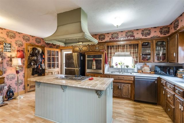 308 S 6th Street, Yukon, OK 73099