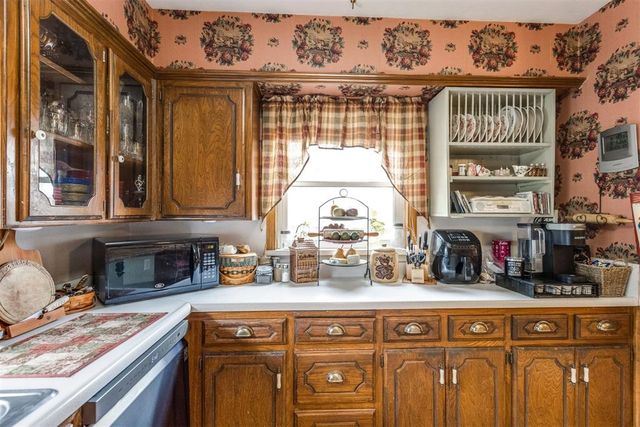 308 S 6th Street, Yukon, OK 73099