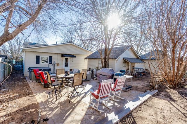 308 S 6th Street, Yukon, OK 73099