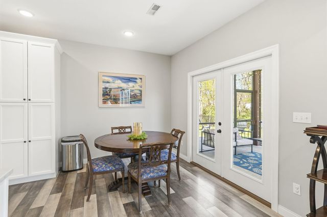 1806 FAIR OAKS CT, Columbia, MO 65201