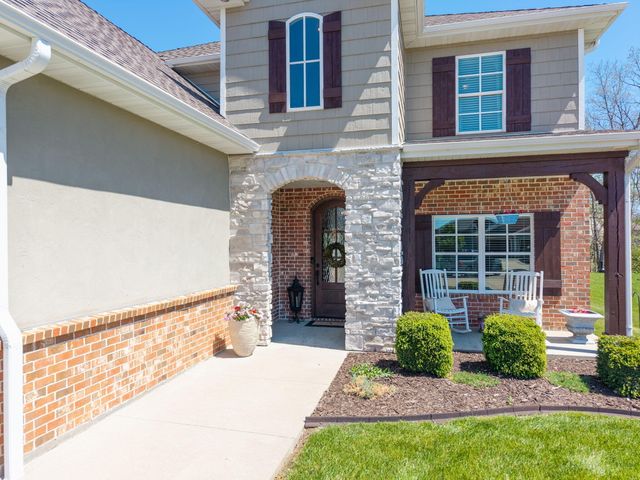 1806 FAIR OAKS CT, Columbia, MO 65201