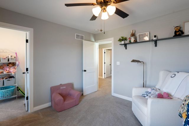 1806 FAIR OAKS CT, Columbia, MO 65201