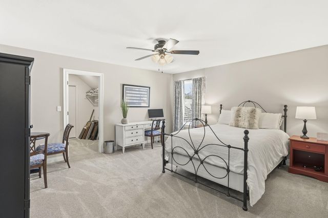 1806 FAIR OAKS CT, Columbia, MO 65201