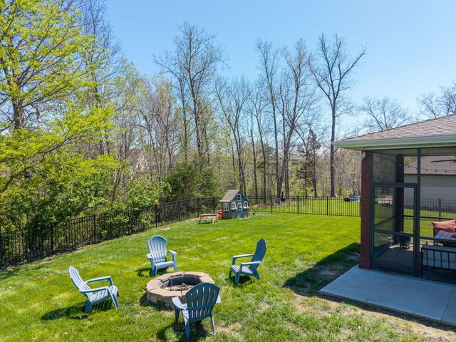 1806 FAIR OAKS CT, Columbia, MO 65201