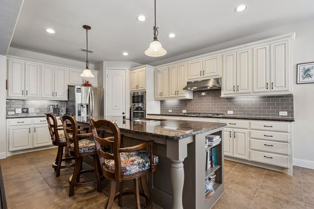 6204 Indian Blanket Trail, Flower Mound, TX 75028