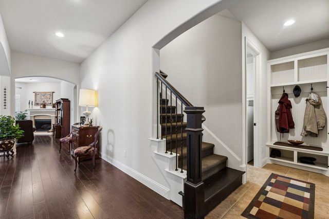6204 Indian Blanket Trail, Flower Mound, TX 75028