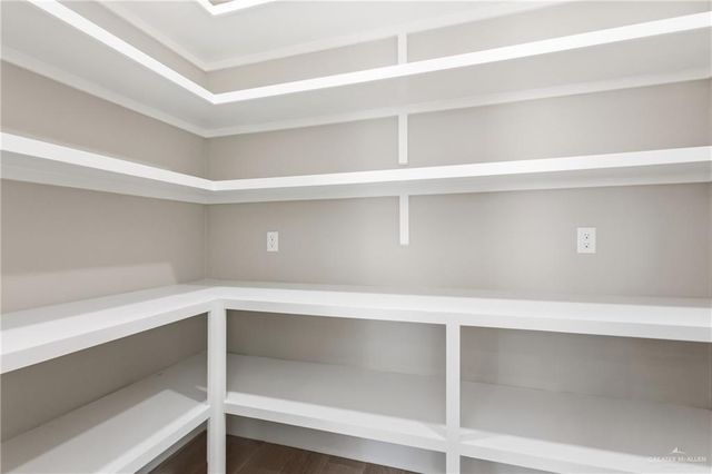 4913 Columbia Avenue, Mcallen, TX 78504