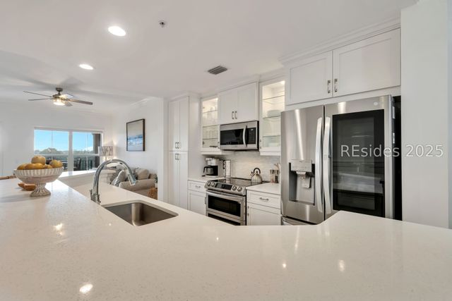 3 N Forest Beach Dr Apt 502, Hilton Head Island, SC 29928