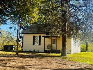 124 Smoke stack Lane, Statesville, NC 28625