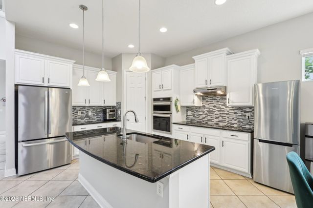 169 BALVENIE Drive, St. Johns, FL 32259