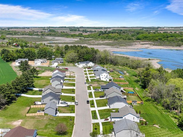 538 Arbor Ridge DRIVE, Delavan, WI 53115