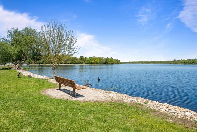 538 Arbor Ridge DRIVE, Delavan, WI 53115