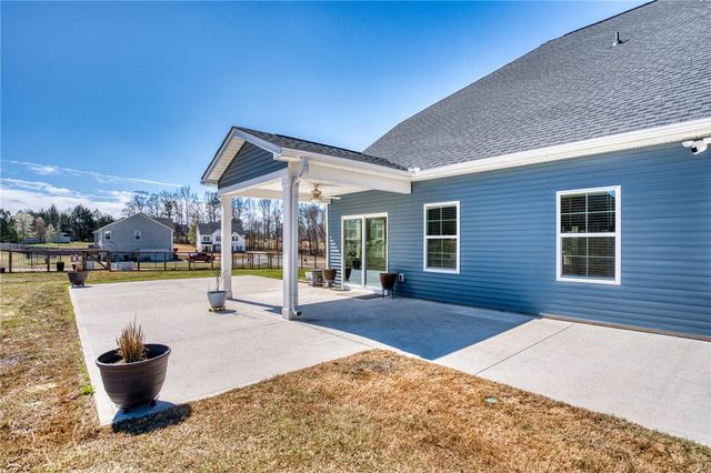 145 Coppermine Drive, Easley, SC 29642