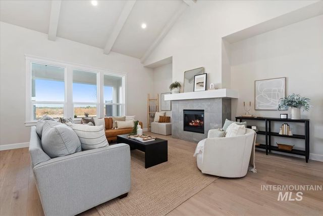 153 S Sunniva Ave, Kuna, ID 83634